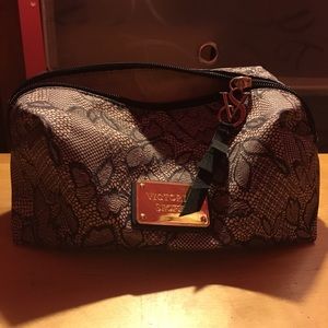 Victoria’s Secret Travel Pouch